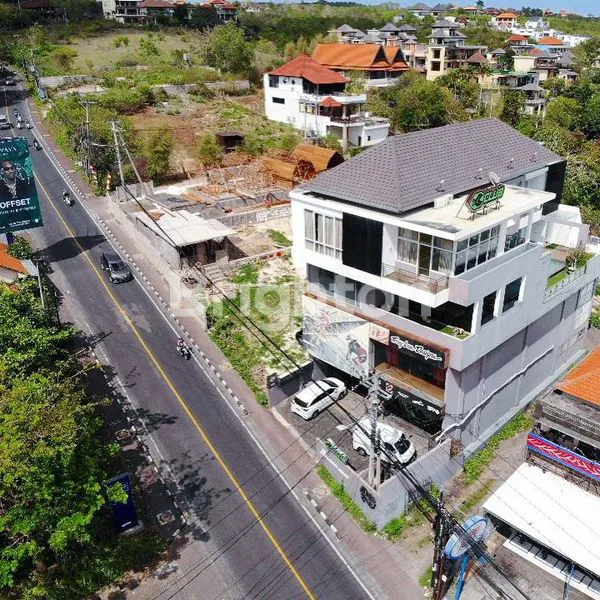 BANGUNAN 4LT DENGAN OCEAN VIEW DI JALAN UTAMA RAYA ULUWATU, GWK BALI