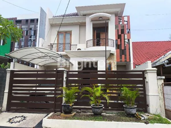 image ARAYA  SURABAYA TIMUR (1)