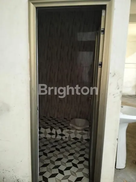 image RAYA TROPODO GUDANG DISEWAKAN NOL JALAN  DEKAT BANDARA DAN TOL JUANDA (8)