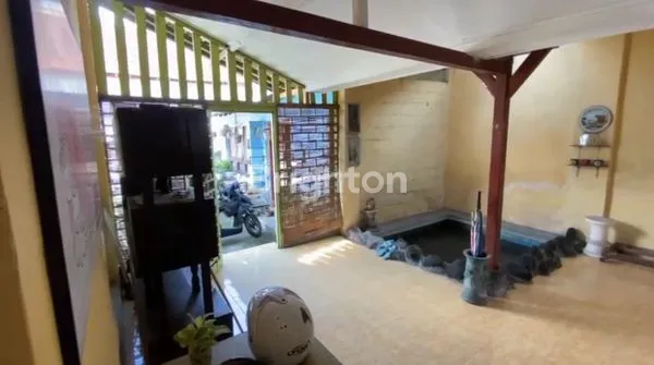 image KESEMPATAN EMAS! RUMAH SUPER LUAS 1818 M2 DI TENGAH KOTA BLITAR, LOKASI LANGKA, TIDAK ADA KEDUA KALINYA, NILAI TAK TERGANTIKAN (5)