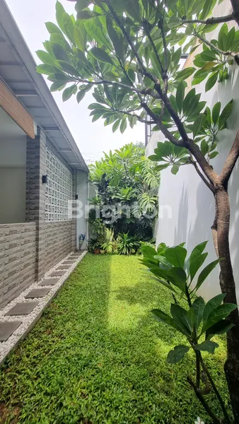 image RUMAH CANTIK 2 LANTAI DI THE SAVIA BSD – CLUSTER VISANA, RAPI SIAP HUNI! MILIK ADIK PENYANYI POP INDONESIA! (4)