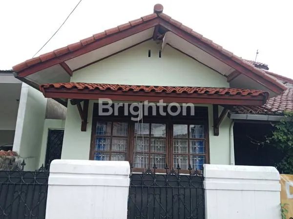RUMAH DI PONDOK GEDE BEKASI