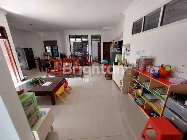 image RUMAH DARMO SATELIT UTARA LINGKUNGAN NYAMAN (2)