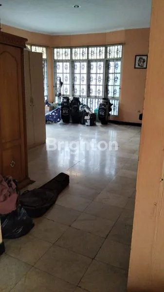 image DIJUAL RUMAH BESAR 2 LT KEMANG PRATAMA (5)