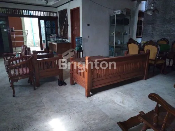 image DIJUAL RUMAH SEDERHANA HOEK WALIKOTA JKELAPA GADING (6)