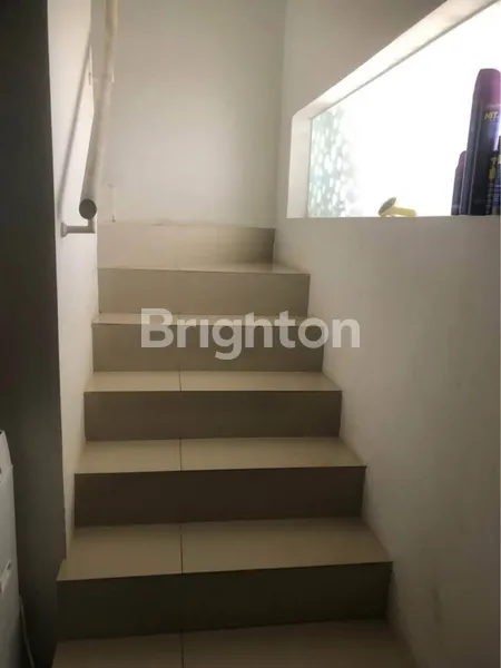 image HUNIAN NYAMAN & TERAWAT  LETAK STRATEGIS DI KENCANA RESIDENCE SURABAYA (2)