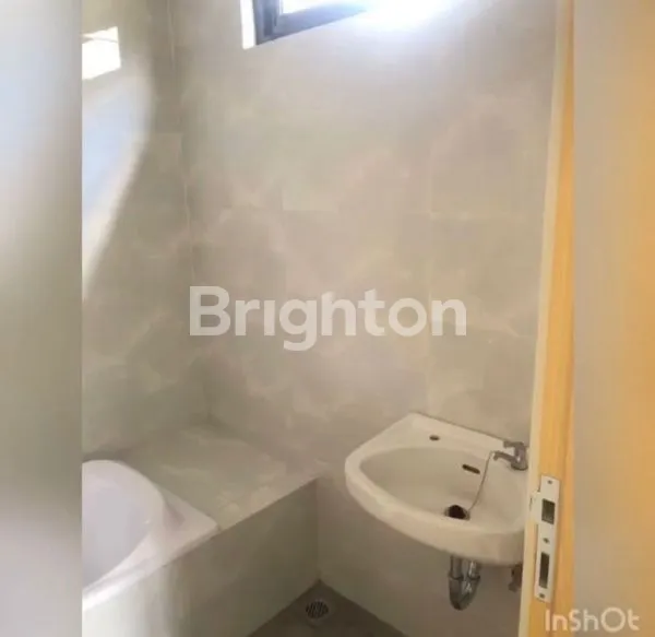 image RUMAH FURNISHED MODERN CLUSTER EKSKLUSIF COLOMADU SOLO (7)