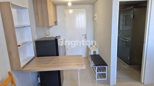 image DIJUAL CEPAT APARTEMEN DENVER TYPE 2 BR, UNIT POJOK/HOOK, FULL FURNISHED, BELUM PERNAH DITEMPATI  (8)