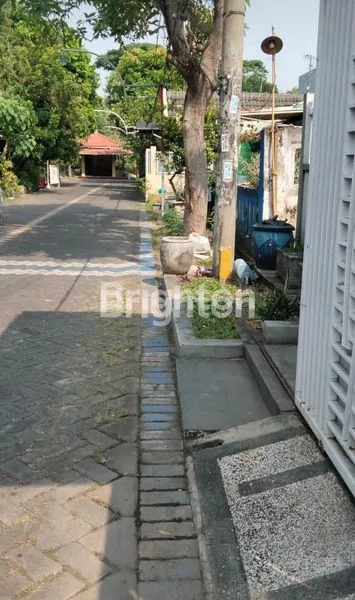 image RUMAH STRATEGIS DI PUSAT KOTA SIDOARJO (2)