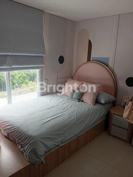 image HUNIAN STRATEGIS DI PUSAT BSD (6)