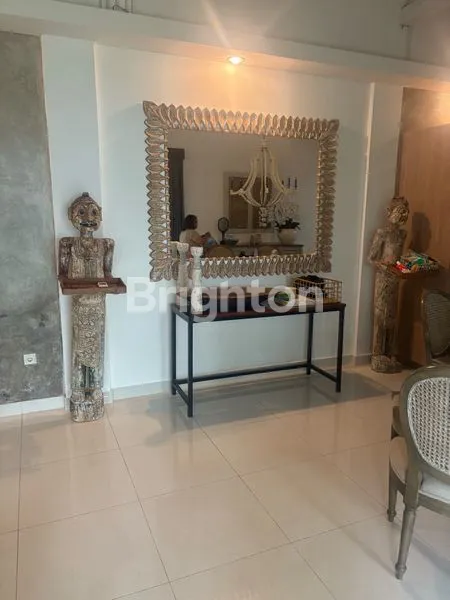image 4 BR EXCLUSIVE SPACIOUS VILLA IN BATU BELIG CANGGU (5)