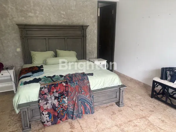 image 4 BR EXCLUSIVE SPACIOUS VILLA IN BATU BELIG CANGGU (6)