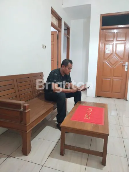 image RUKO DAN KOST DI UNGARAN 3 LANTAI (3)
