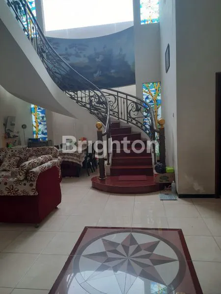 image RUMAH SIAP HUNI UNTUK KELUARGA TERCINTA LUAS 334 MTR² SHM, GAJAH RAYA SEMARANG TIMUR (3)