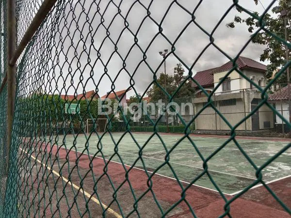 image RUMAH DENGAN TANAH YANG LUAS DI VILLA CENDANA, CIPUTAT. BOLEH BELI SEBAGIAN. (6)