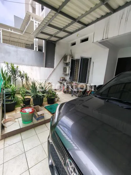 image DIJUAL CEPAT RUMAH DURI KEPA DEKAT PUSAT KULINER GEEENVILLE JAKARTA BARAT (5)