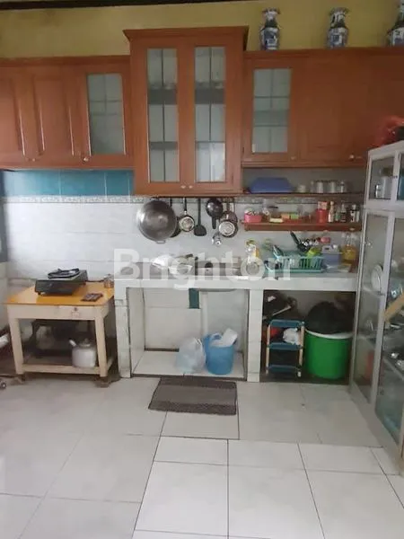 image RUMAH LAMA LUAS KONDISI BAGUS DAN STRATEGIS DI CIKUTRA BANDUNG  (7)