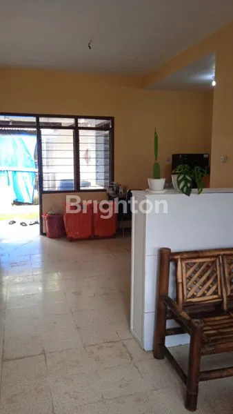 image RUMAH HITUNG TANAH DEKAT EXIT TOL SAWOJAJAR DAN KAMPUS MALANG (4)