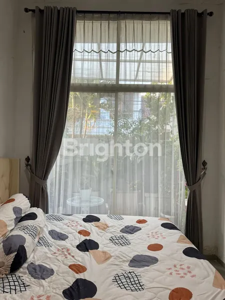 image DIJUAL RUMAH CANTIK TERAWAT DI PERUMAHAN DELTASARI INDAH (5)