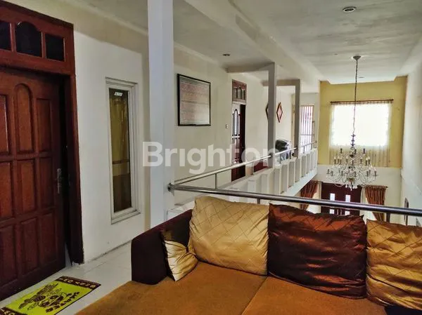 image RUMAH RUNGKUT ASRI TIMUR  (5)