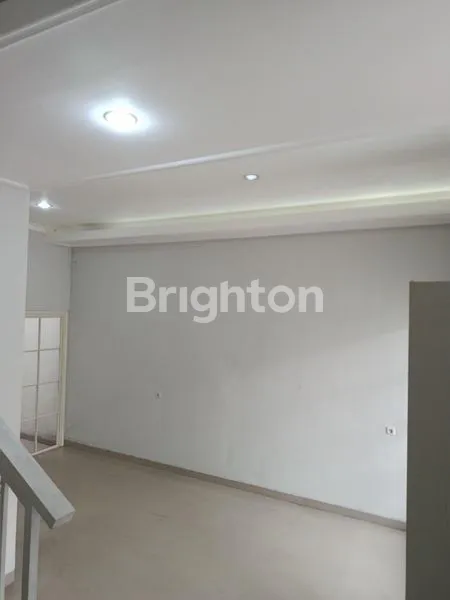 image SCANDINAVIAN MINIMALIS 2 LANTAI (7)