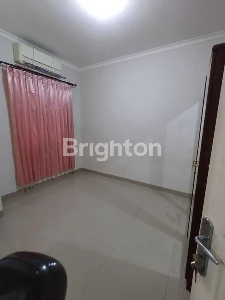 image RUMAH 3KT SIAP HUNI DI REMBRANT LEGENDA WISATA CIBUBUR (3)