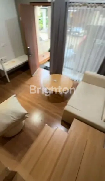 image FLEEKHAUS R BSD CITY, 2 LANTAI, 2KT 1KM FULL FURNISH (2)