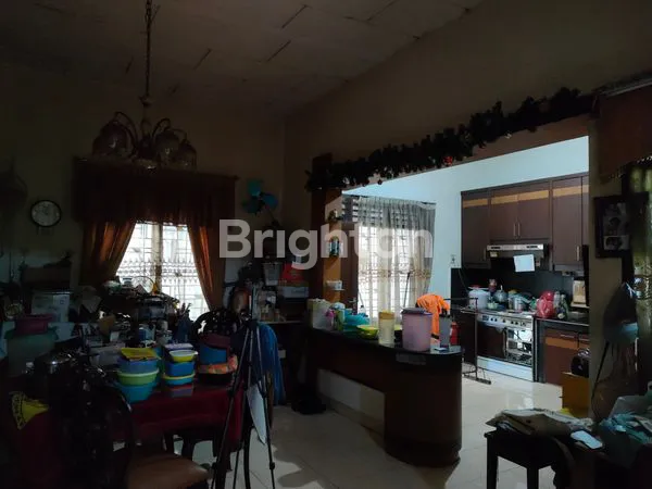 image RUMAH LUAS DI JL. SUKA INDAH – HUNIAN NYAMAN DENGAN LAHAN SUPER LEGA! (6)