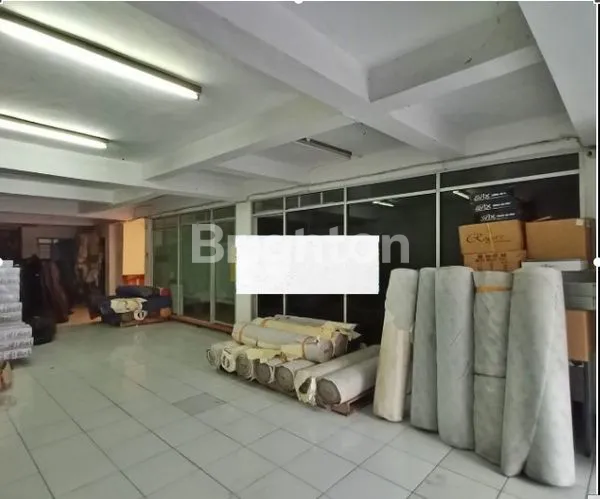 image RUKO STRATEGIS TANAH MAS, 2 LANTAI LT 200M² (3)