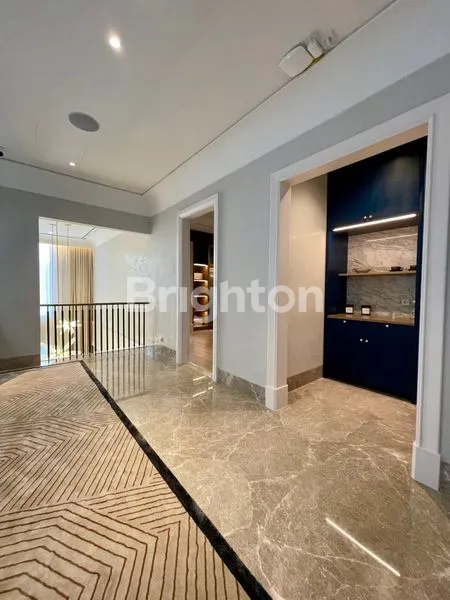 image GRAMERCY TYPE  ALCA  (5)