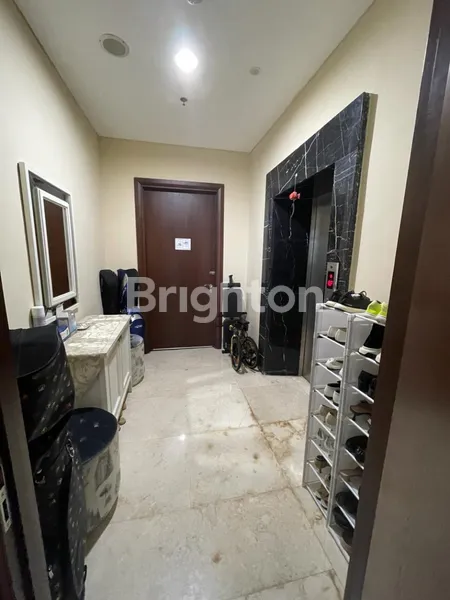 image APARTEMEN MEWAH FULLY FURNISHED DI ESSENCE DARMAWANGSA – 3 KAMAR, SIAP HUNI, BISA SEWA ATAU BELI! (3)