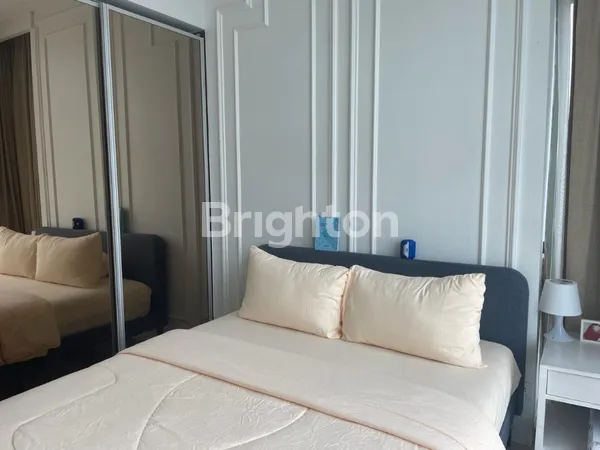 image APARTEMEN MEWAH FULLY FURNISHED DI ESSENCE DARMAWANGSA – 3 KAMAR, SIAP HUNI, BISA SEWA ATAU BELI! (6)