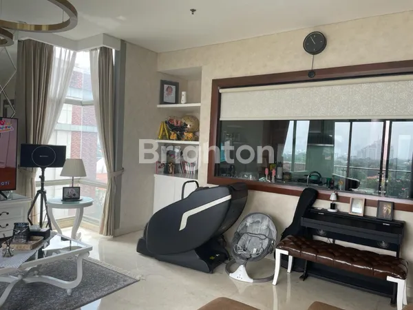 image APARTEMEN MEWAH FULLY FURNISHED DI ESSENCE DARMAWANGSA – 3 KAMAR, SIAP HUNI, BISA SEWA ATAU BELI! (7)