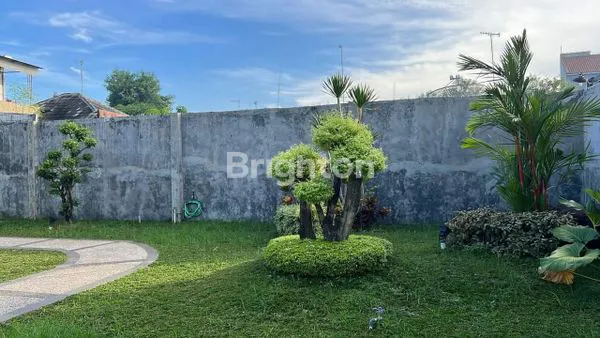 image RUMAH MEWAH KOTA PEKALONGAN (2)