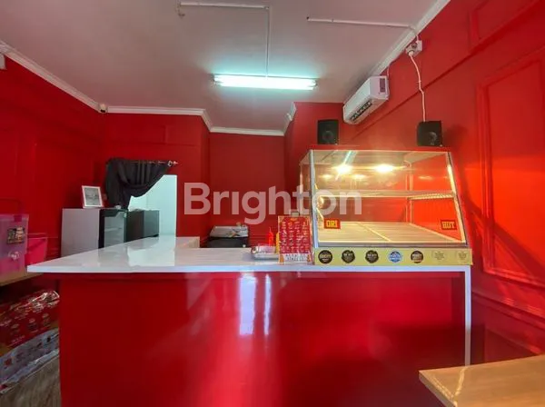 image RUKO CANTIK DAN BERSIH. KONDISI SANGAT TERAWAT. LOKASI SANGAT STRATEGIS  (3)