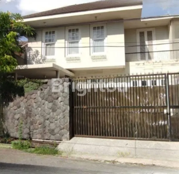 image RUMAH SIAP HUNI SIMPANG DARMO PERMAI SELATAN (1)