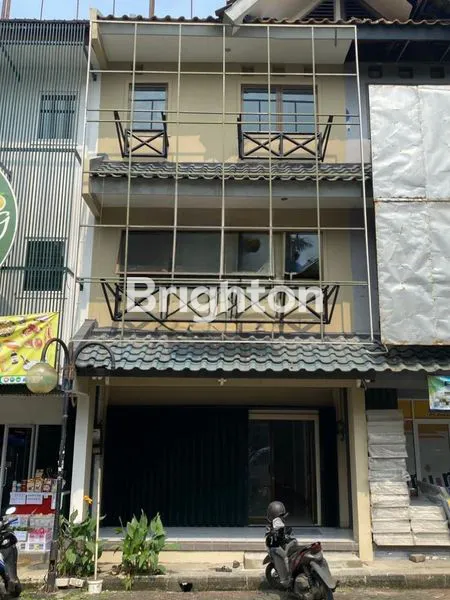 image RUKO BSD 3 LANTAI TERLETAK DI AREA STRATEGIS HADAP JALAN RAYA SERPONG, BSD SERPONG TANGERANG SELATAN, BANTEN (7)