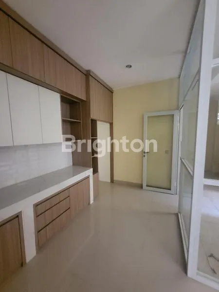 image RUMAH FULL FURNISH BERYL GADING SERPONG  (5)