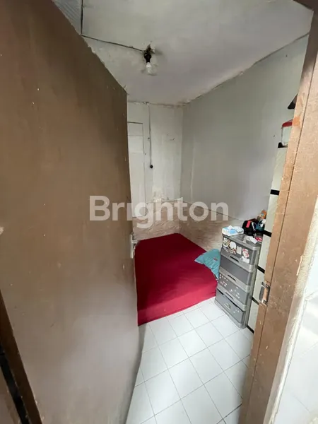 image RUMAH 4BR 98M2 DI GANG JURANG, JALAN JURANG, CIPAGANTI, SUKAJADI, BANDUNG, SHM (6)