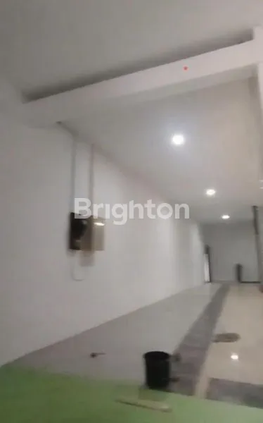 image RUKO 3 LANTAI STRATEGIS DI JALAN ADISUCIPTO (4)