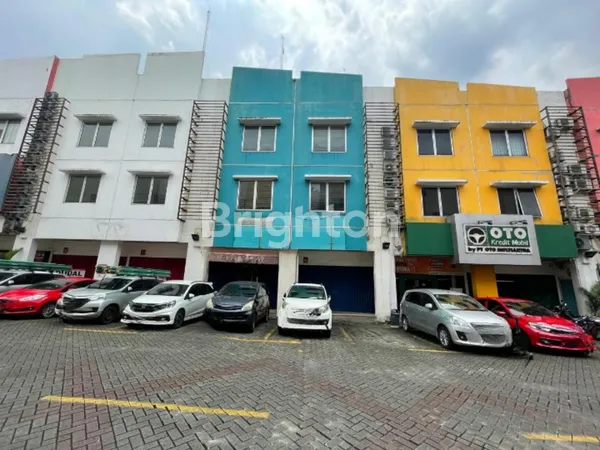 2 RUKO 3 LANTAI DI MARGONDA – LOKASI SUPER STRATEGIS, COCOK UNTUK USAHA & INVESTASI