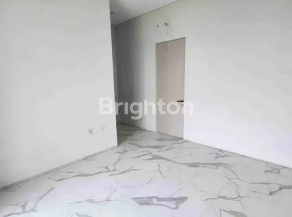 image MINIMALIS MEWAH KUALITAS PREMIUM ADA 2 UNIT DEKAT UNAIR, GALAXY MALL, PAKUWON CITY (8)