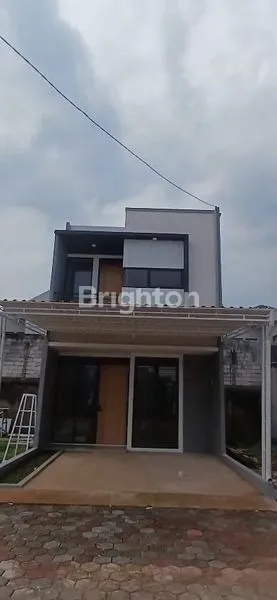 image RUMAH BARU SIAP HUNI DI CIBUBUR, STRATEGIS & NYAMAN (3)