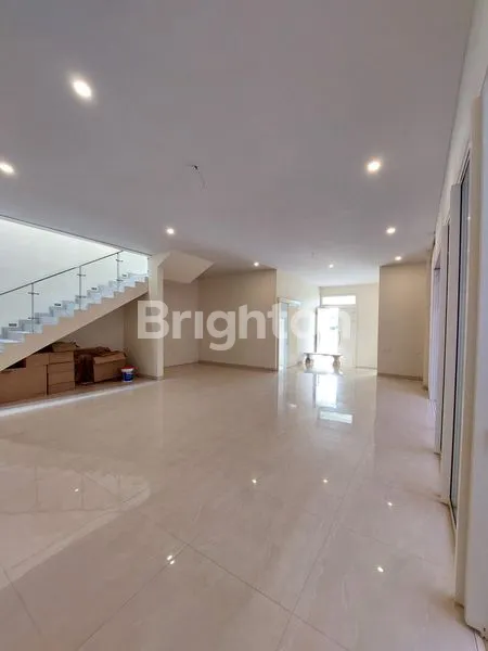 image RUMAH BARU 2 LANTAI PAKUWON CITY - GRAND ISLAND, SURABAYA TIMUR. DEKAT PAKUWON CITY MALL - KAMPUS WIDYA MANDALA - SEKOLAH CITA HATI - SEKOLAH GLORIA - SEKOLAH XIN ZHONG - KAMPUS ITS, DLL. (4)