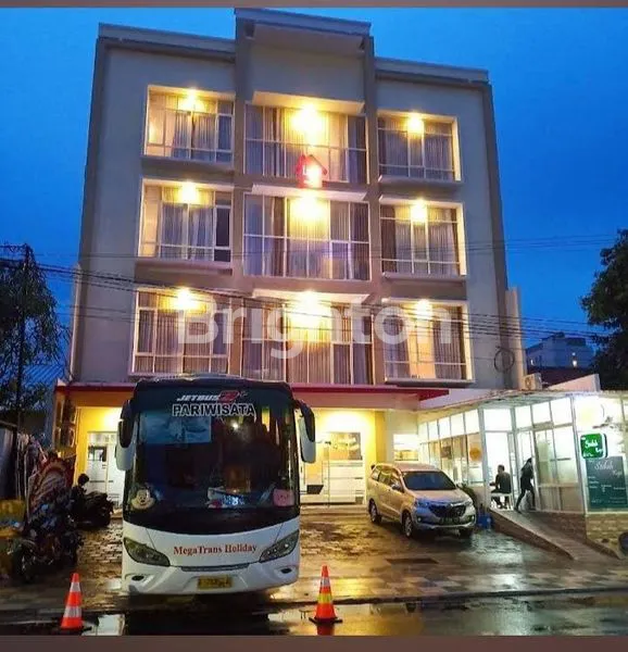 image HOTEL BUDGET 4 LANTAI DALAM KOTA SEMARANG (1)