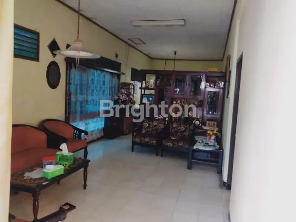 image RUMAH SECOND SIWALANKERTO DEKAT KAMPUS PETRA, PADAT PENDUDUK   (3)