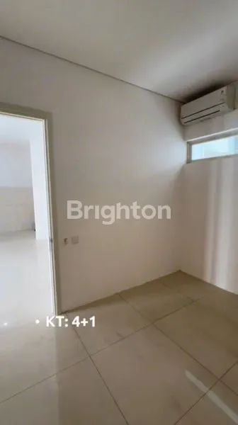 image RUMAH MINIMALIS 2 LANTAI WISATA BUKIT MAS DEKAT WIYUNG PAKUWON MALL  (3)