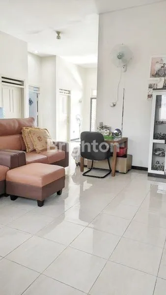 image RUMAH 2 LANTAI DI NIRWANA EKSEKUTIF (6)