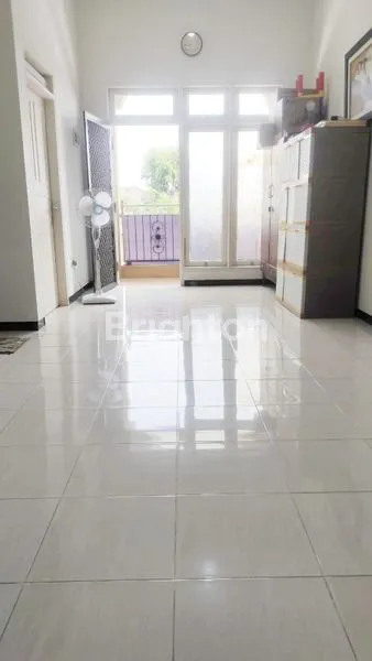 image RUMAH 2 LANTAI DI NIRWANA EKSEKUTIF (8)