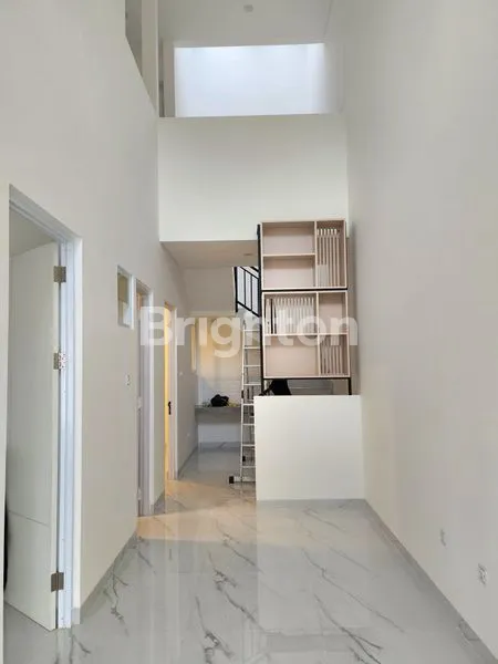 image RUMAH BARU SUNTER LUAS  5X14 SHM JALAN 2 MOBIL LEGA (6)